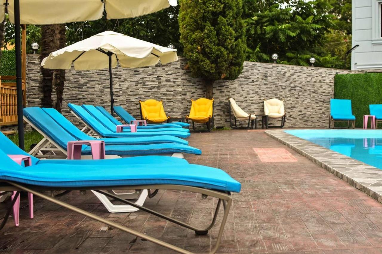 Hotel Genatsvale Батуми Экстерьер фото