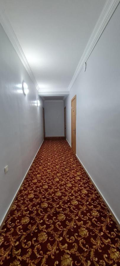 Hotel Genatsvale Батуми Экстерьер фото