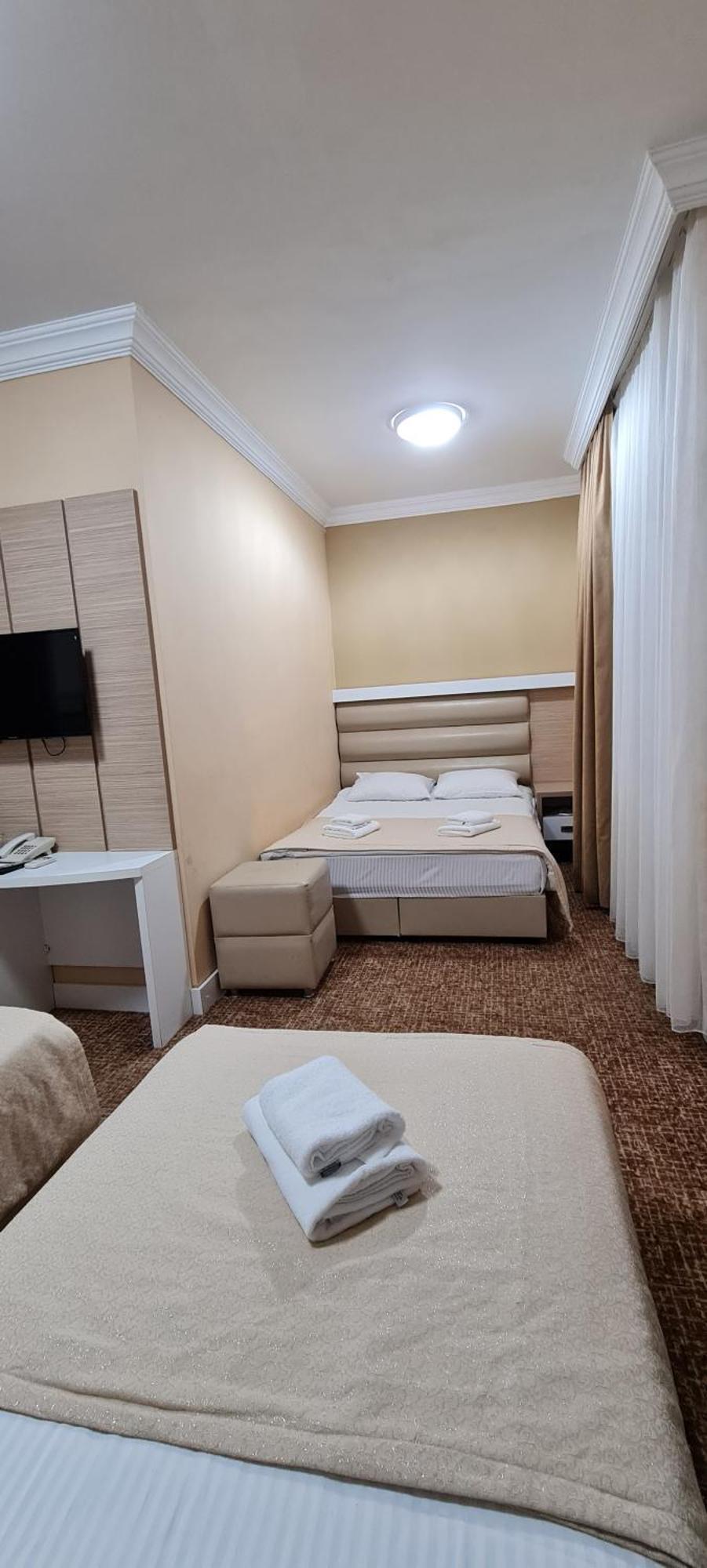 Hotel Genatsvale Батуми Номер фото
